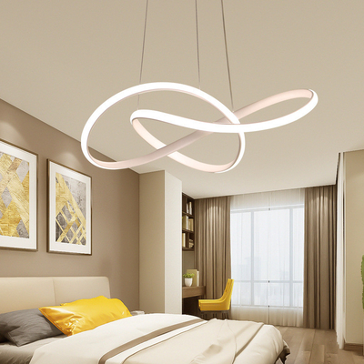 침실 거실을 위한 금속 아크릴 현대 LED 벨소리 샹들리에