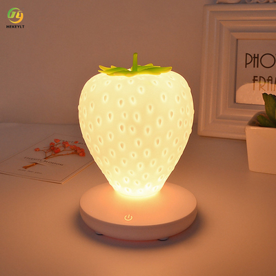 아기 머리맡 탁자 램프를 위해 광도 조절이 가능한 주도하는 딸기 야간등 USB에 손을 대세요